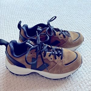 Veja athletic shoes-Size US4/EU5 in great condition- brown suede with black trim